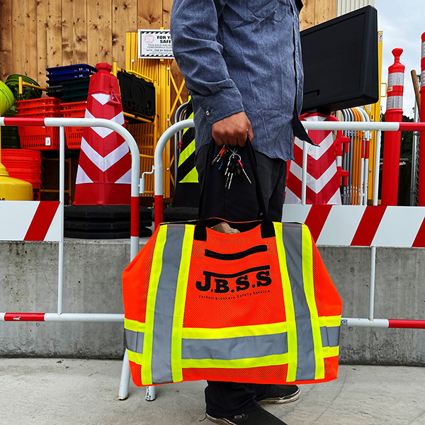 安全Hi-Vis素材を利用したトートバック（ヘルメットバック）