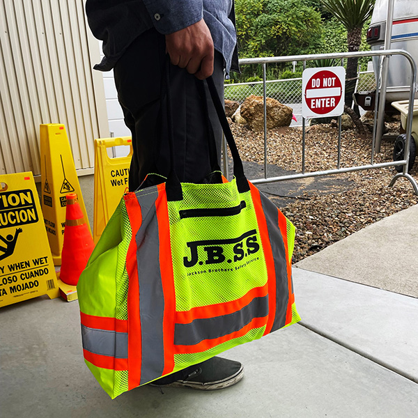 安全Hi-Vis素材を利用したトートバック（ヘルメットバック）