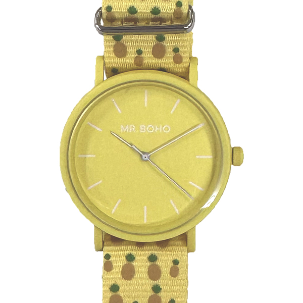 本体の合金部分を樹脂で覆い色彩豊かでカジュアルに仕上げたMr.BOHOの代表作『GOMATO　ゴマート』。