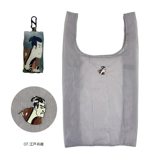 お土産にもなるエコバッグ。