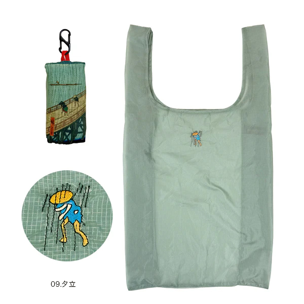 お土産にもなるエコバッグ。
