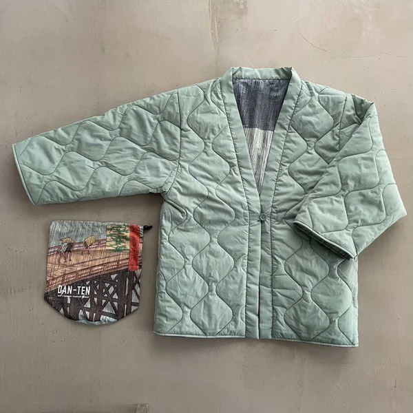 日本の浮世絵や世界の名画の半纏（はんてん）