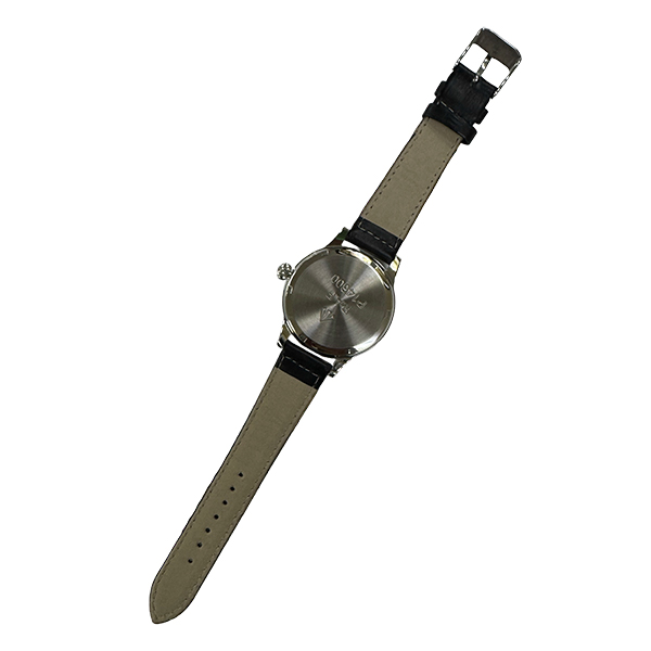 CYMAは1862年に設立されたスイスの名門ブランド。