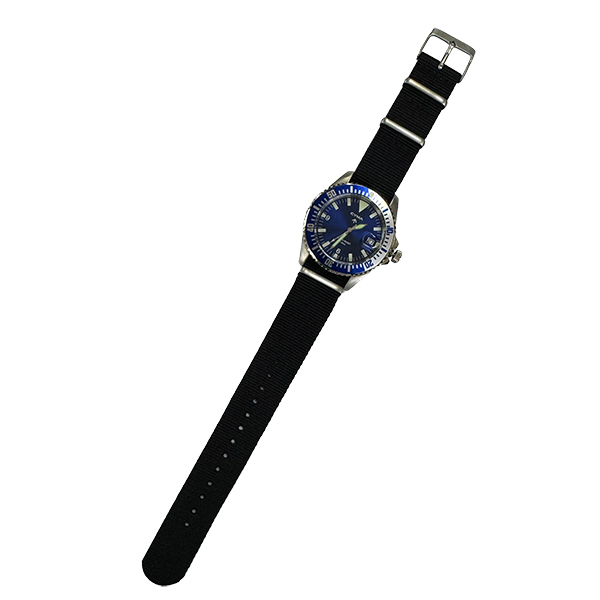 CYMAは1862年に設立されたスイスの名門ブランド。