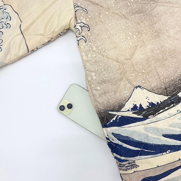日本の浮世絵や世界の名画の半纏（はんてん）