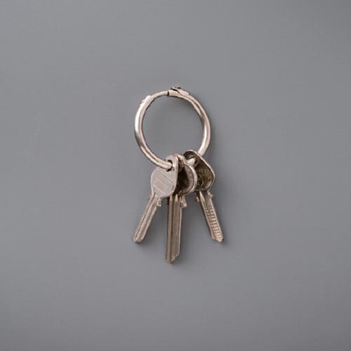 シンプルなスプリングプルリングになります。