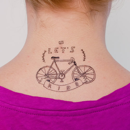 タトゥーシールの世界に洗練されたデザイン性を持ちこんだブランド