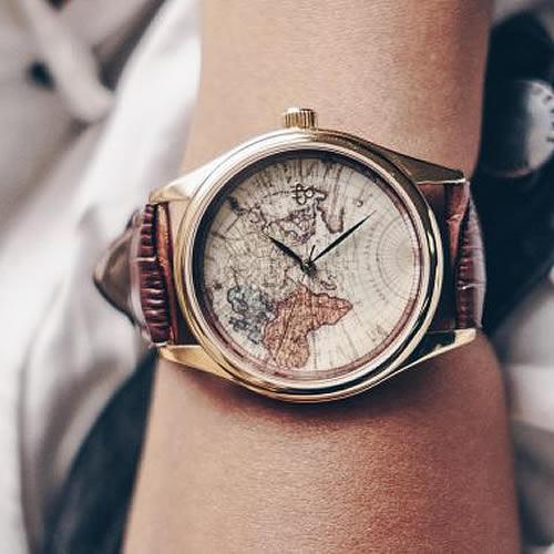 スウェーデンのデザインメーカー発の時計ブランド