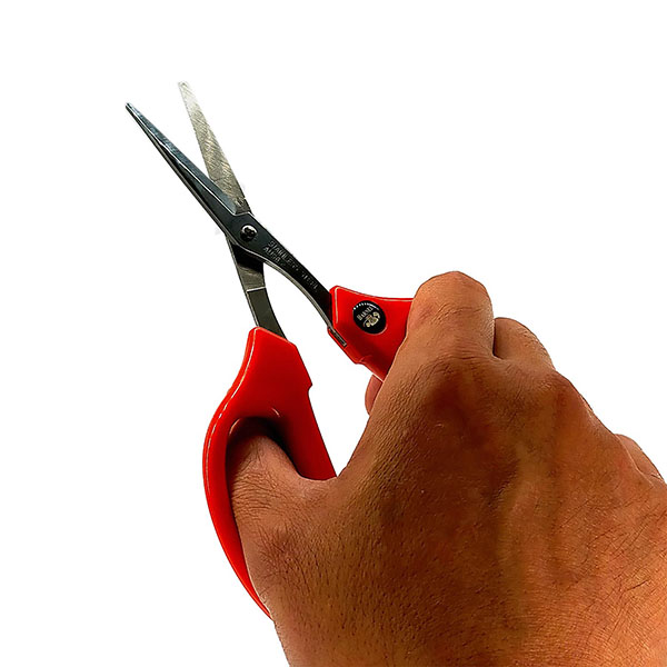 ガーデン作業やホビーにも最適なハサミ