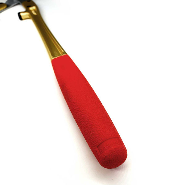 生垣の剪定に最適なプロ向け刈込剪定ばさみ。