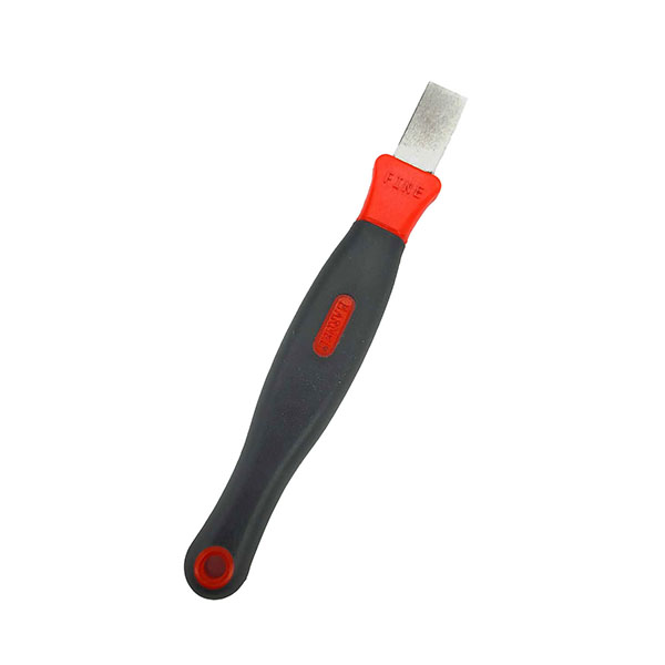 ガーデンハサミのメンテナンスに必須のダイアモンドシャープナー。