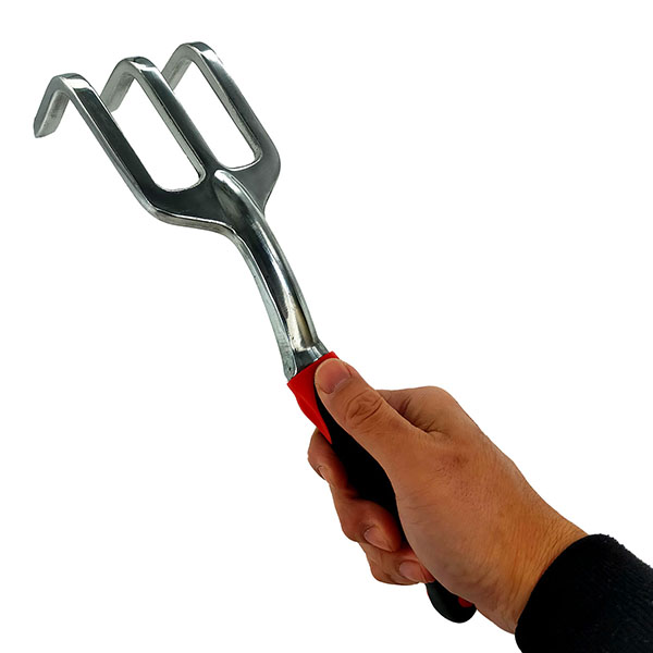 土ならしや除草作業に最適なハンドレーキ。