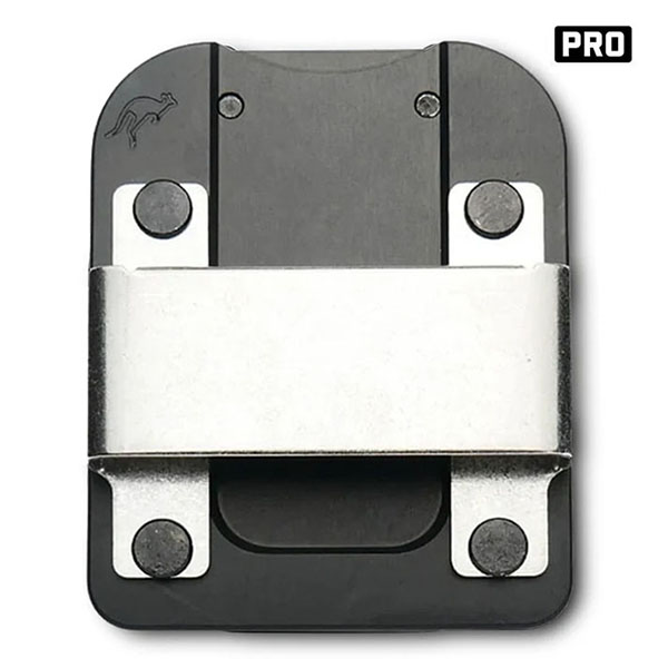 電動ドリル、電動ドライバーなどを素早くホールドするクリップ式ホルダー。