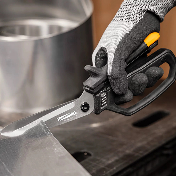 TOUGHBUILTツール類