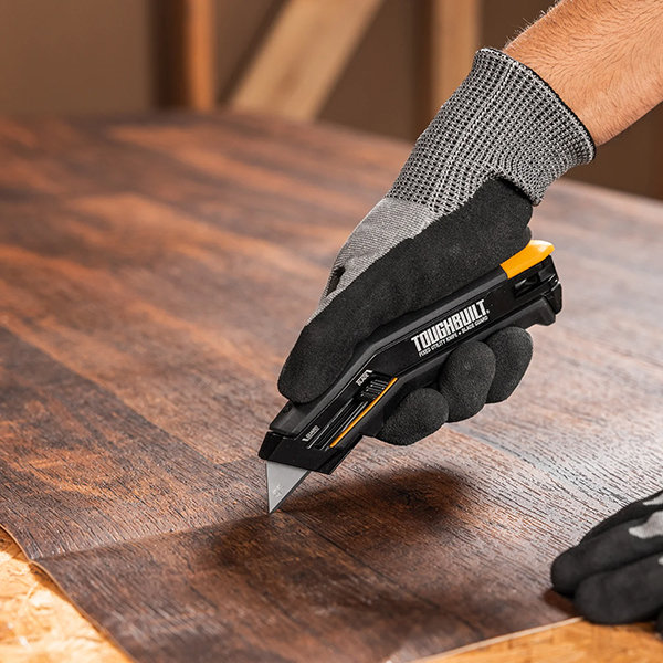 TOUGHBUILTツール類