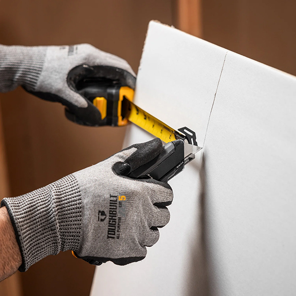 TOUGHBUILTツール類