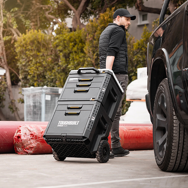 TOUGHBUILT STACKTECH タイヤ付き引き出し収納BOX。