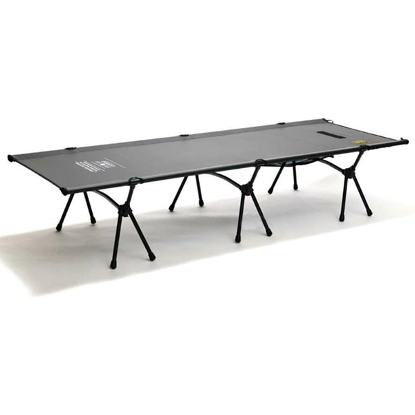 ゆったり使用できるワイドコット