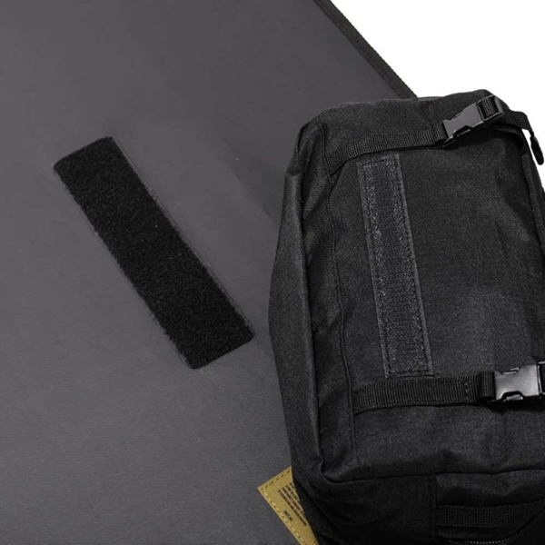 ゆったり使用できるワイドコット