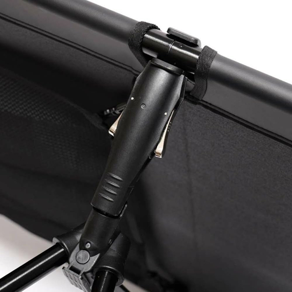 ゆったり使用できるワイドコット