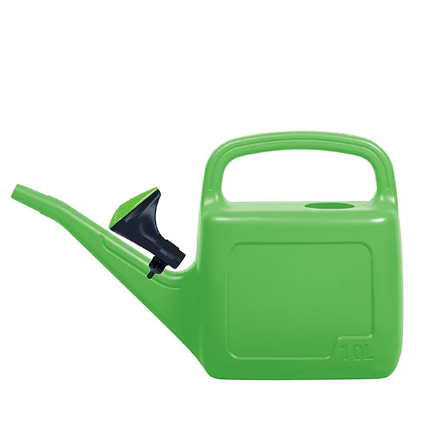 三角形のハス口は細かな散水が可能。