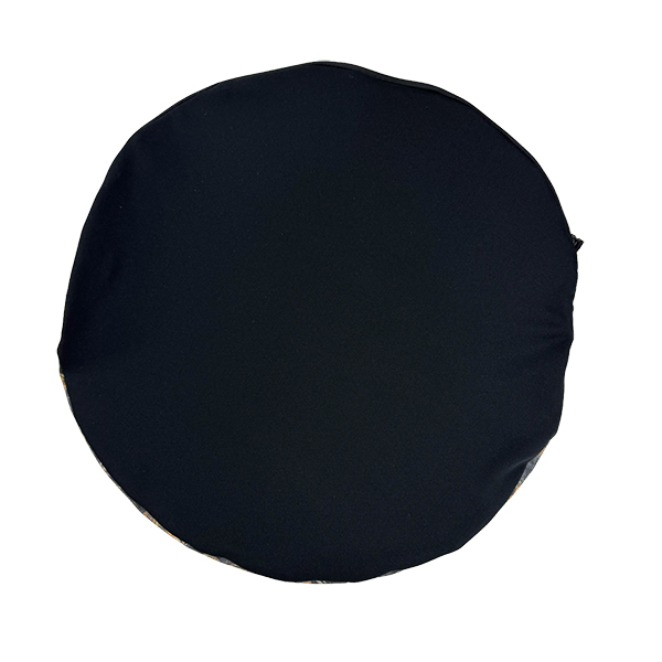 クッションとして活用できるシュラフケース