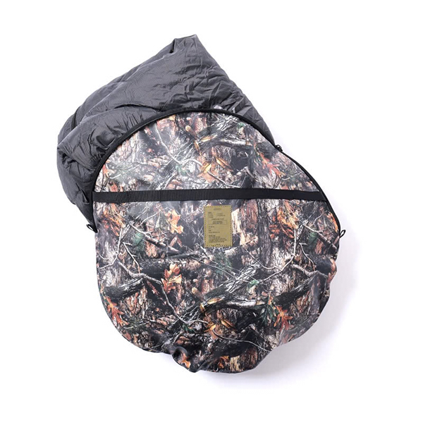 クッションとして活用できるシュラフケース