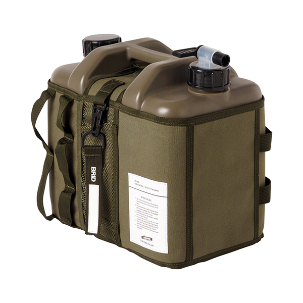 ワックスコットン生地のオリジナルカバーを取り付けたウォータータンク