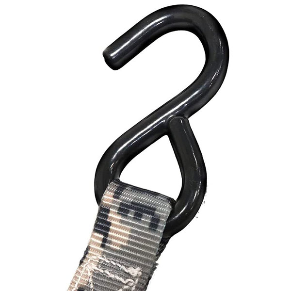 素早く固定が可能なカムバックル式タイダウンベルト。