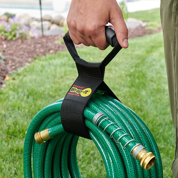 重量物の持ち運びに便利なキャリーストラップ。