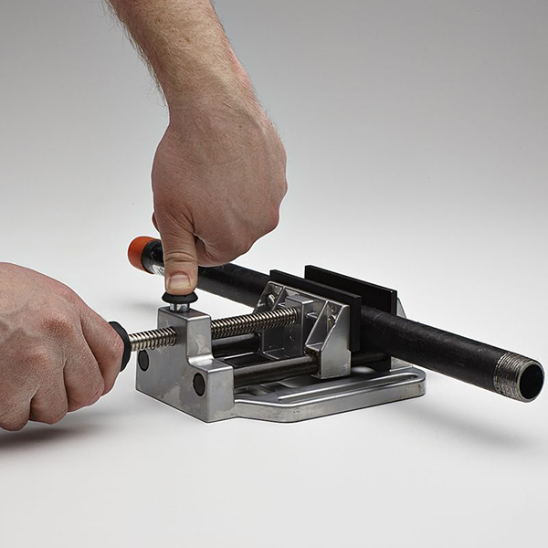 ドリルによる穿孔作業などに最適なBORAドリルプレスバイス