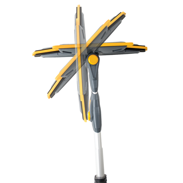 革新的なヘッドデザインにより細部までの除雪に対応。