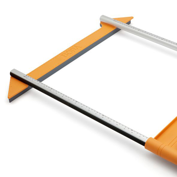 合板などの縁を最大24インチ（60cm）までの幅で素早く簡単に切り落とすことが可能なガイドです