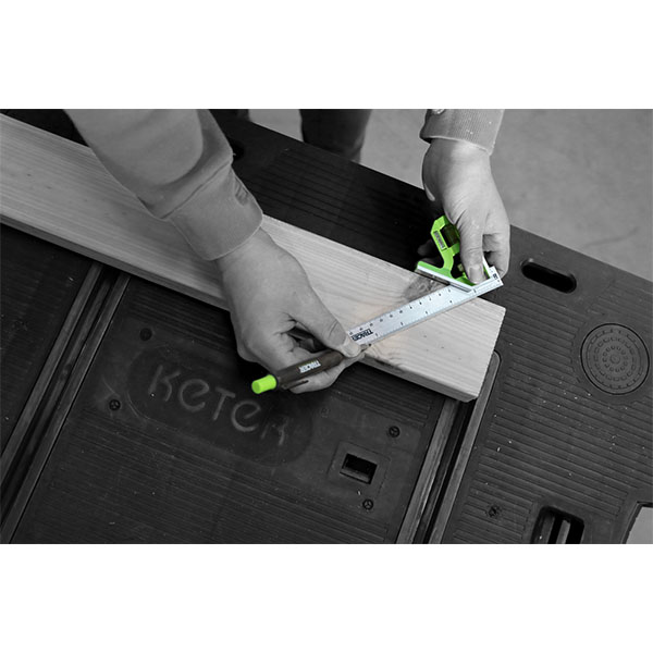 プロ用に設計されたコンビネーションスクエア定規