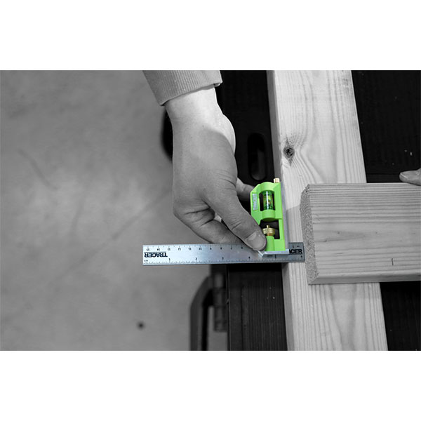 プロ用に設計されたコンビネーションスクエア定規