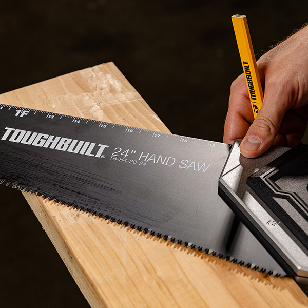 TOUGHBUILTヘビーデューティー24インチハンドソー。