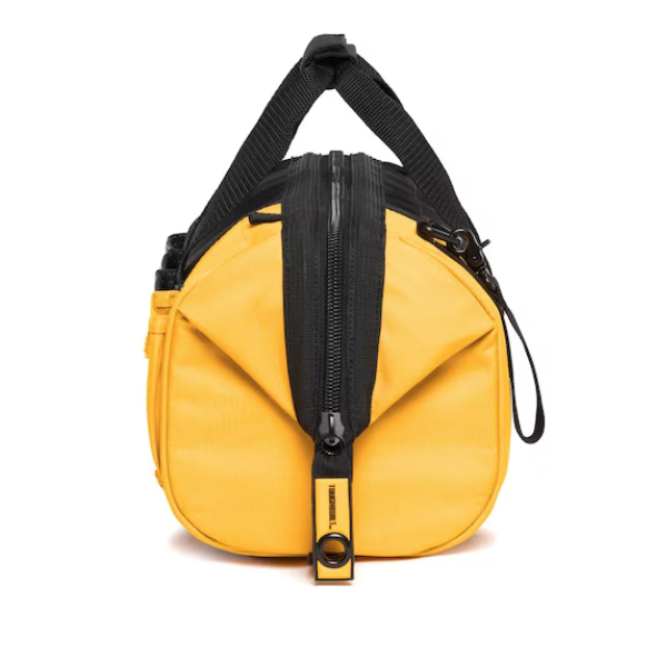 TOUGHBUILTヘビーデューティー仕様ツールバッグ。