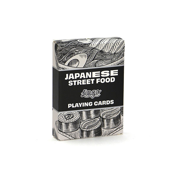 世界中を旅していたバックパッカーが手がけたフレーズトランプ